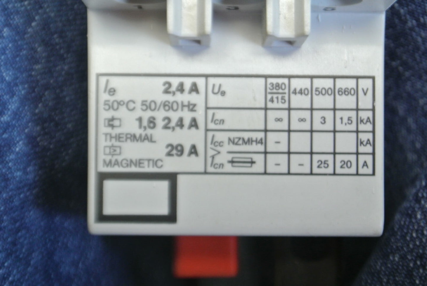 SQUARE D 2520 MP 1.6 MOTOR PROTECTIVE SWITCH / 1.6 - 2.4A / NEW SURPLUS6