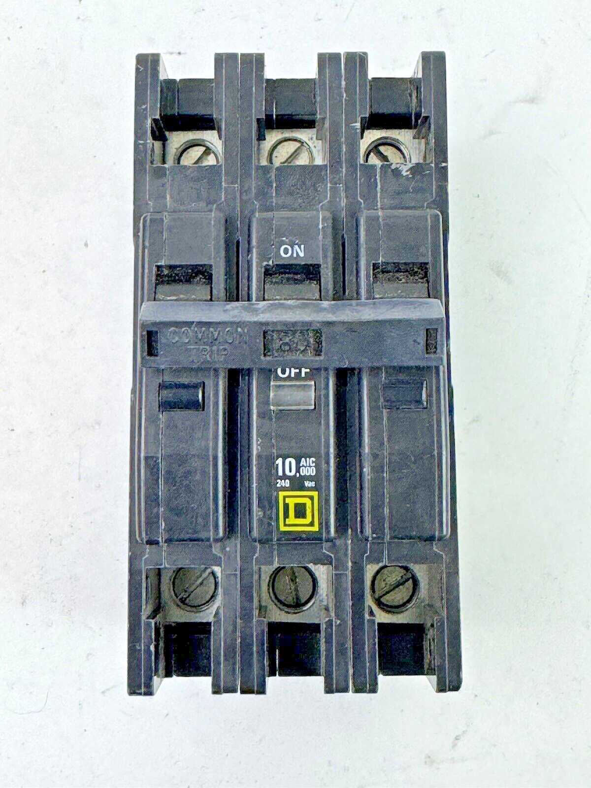 SQUARE D - QOU380 - UNIT MOUNT CIRCUIT BREAKER - 3 POLE/80 A/ 240 VAC/ TYPE QOU1