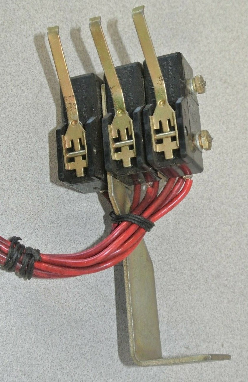 LICON 08-61204 SWITCH / 1/3HP @ 125VAC / 1/4HP @ 250VAC2