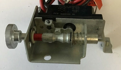 CUTLER HAMMER 4199H100(A) ELECTRICAL INTERLOCK 10316H89A 1N.O.-1N.C. UNIVERSAL7