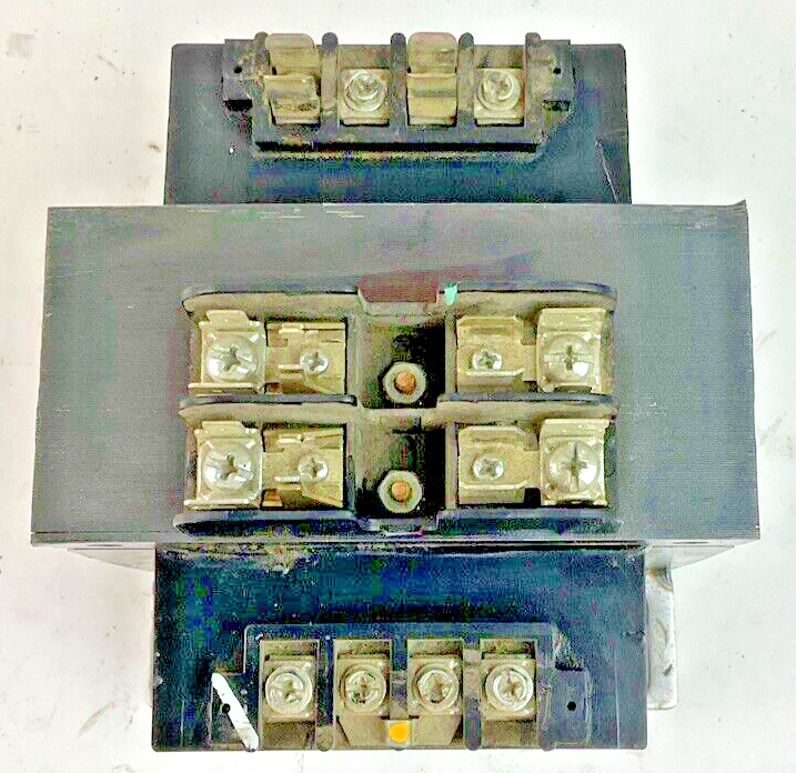 CUTLER HAMMER C0500E2AFB TRANSFORMER 500VA 50/60HZ2
