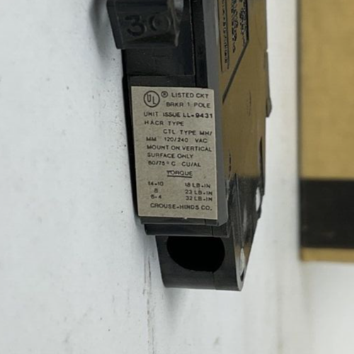 CROUSE HINDS MH30 CIRCUIT BREAKER 30A 120/240VAC 1POLE MODEL4 ***LOTOF20***3