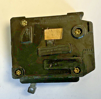 CROUSE-HINDS MP115 CIRCUIT BREAKER 15A 120/240VAC ***LOTOF2***4