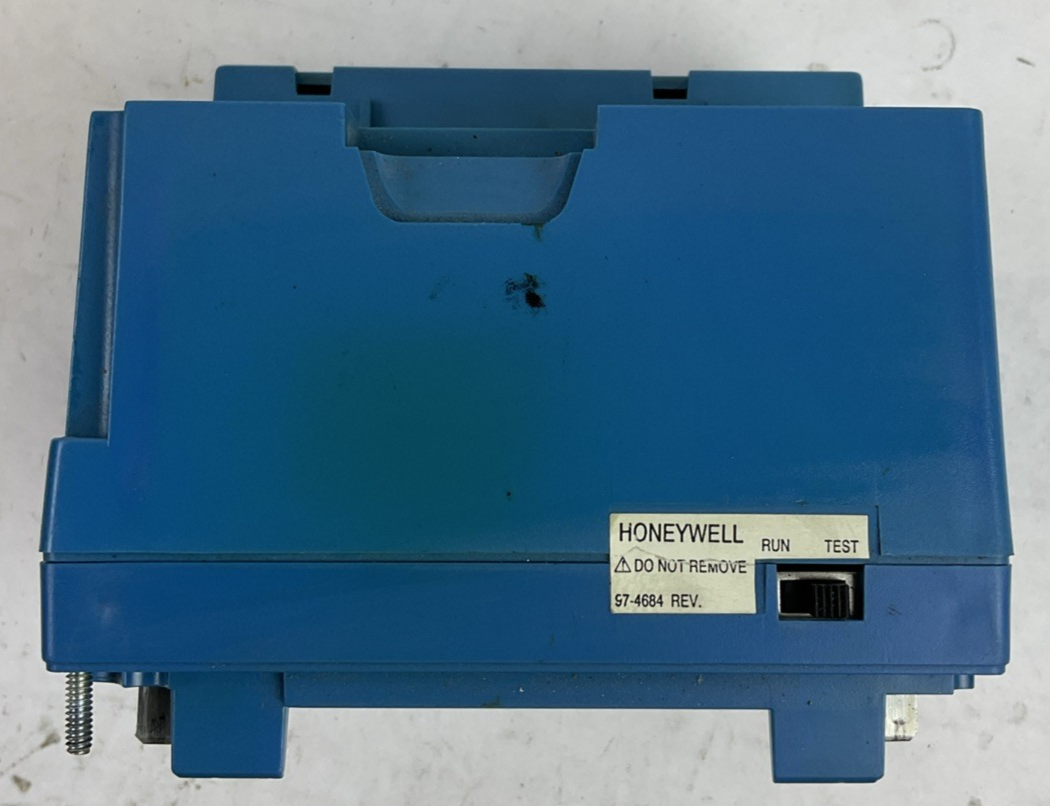HONEYWELL RM7838 B 1013 BURNER CONTROL 97-4861AE REV F3
