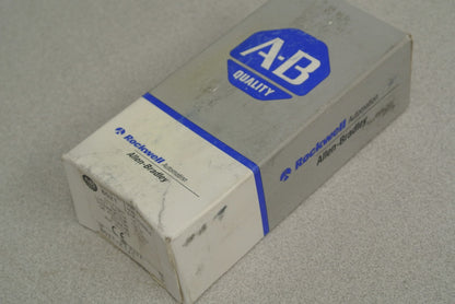 ALLEN-BRADLEY 802T-K1J1 OILTIGHT LIMIT SWITCH Ser. D / NON-PLUG-IN / NEW SURPLUS9