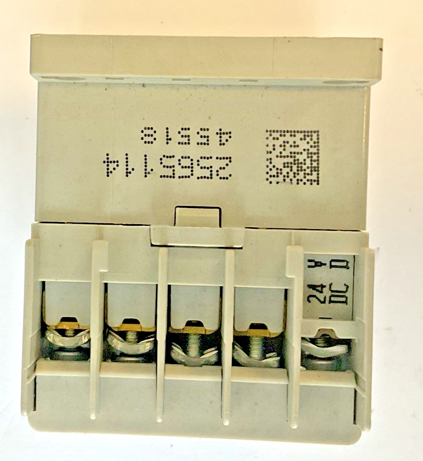 ALLEN BRADLEY 700-K22Z-*  CONTROL RELAY SER.B 600VAC 10A ****LOTOF2****6