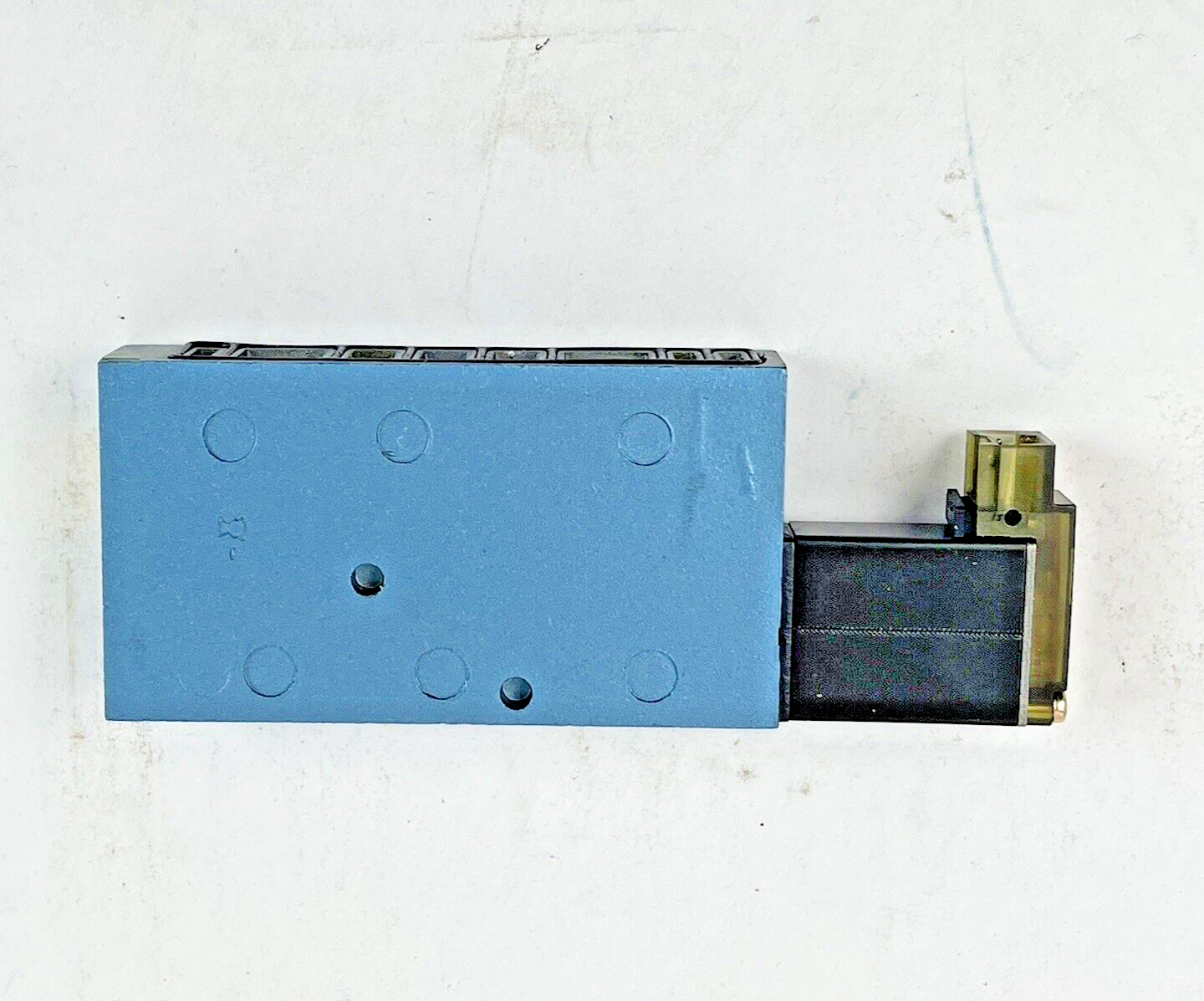 MAC - 48A-AMA-000-GDFP-1DU - SOLENOID VALVE - 24VDC, 20-12 PSI, 4 WATT, 2 POS5