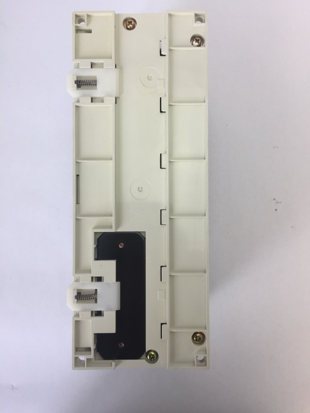 ALLEN BRADLEY 1745-E103 SLC 100 PROGRAMMABLE CONTROLLER  LINE VOLTAGE 100/200VAC5