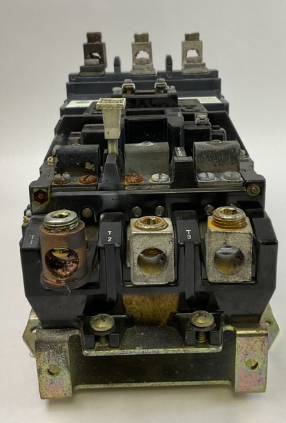 ALLEN BRADLEY 409-E156ND STARTER 600VAC 156A SER A COIL 115-120V 60HZ3