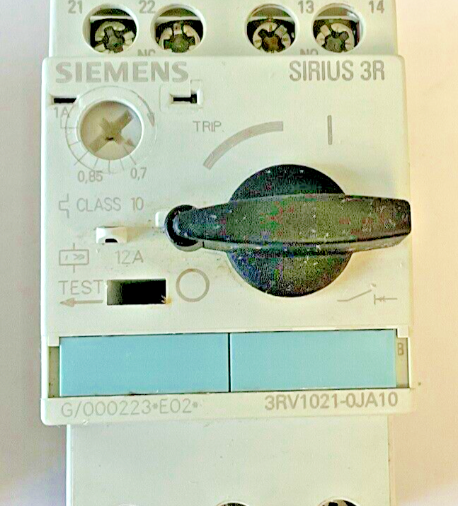 SIEMENS 3RV1021-0JA10 CIRCUIT BREAKER MOTOR CONTROL 12A 240V****LOTOF3****2