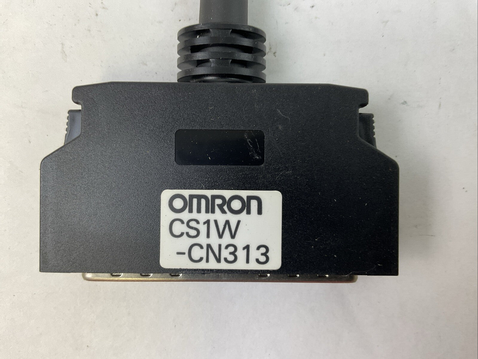 OMRON CS1W-CN313 CABLE1