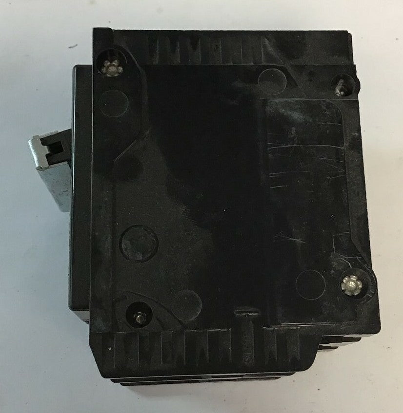 SYLVANIA/CHALLENGER  C260 CIRCUIT BREAKER 120/240VAC TYPEC 2POLE ***LOTOF3***6