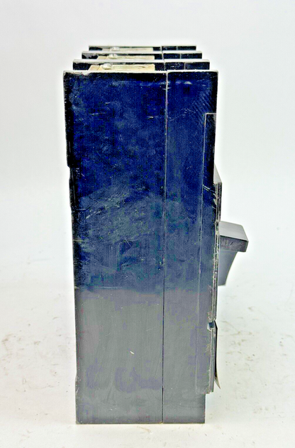 GE - TJJ436400 - MOLDED CASE SWITCH W/ AUXILIARY SWITCH - 3 POLE/600VAC/400A2