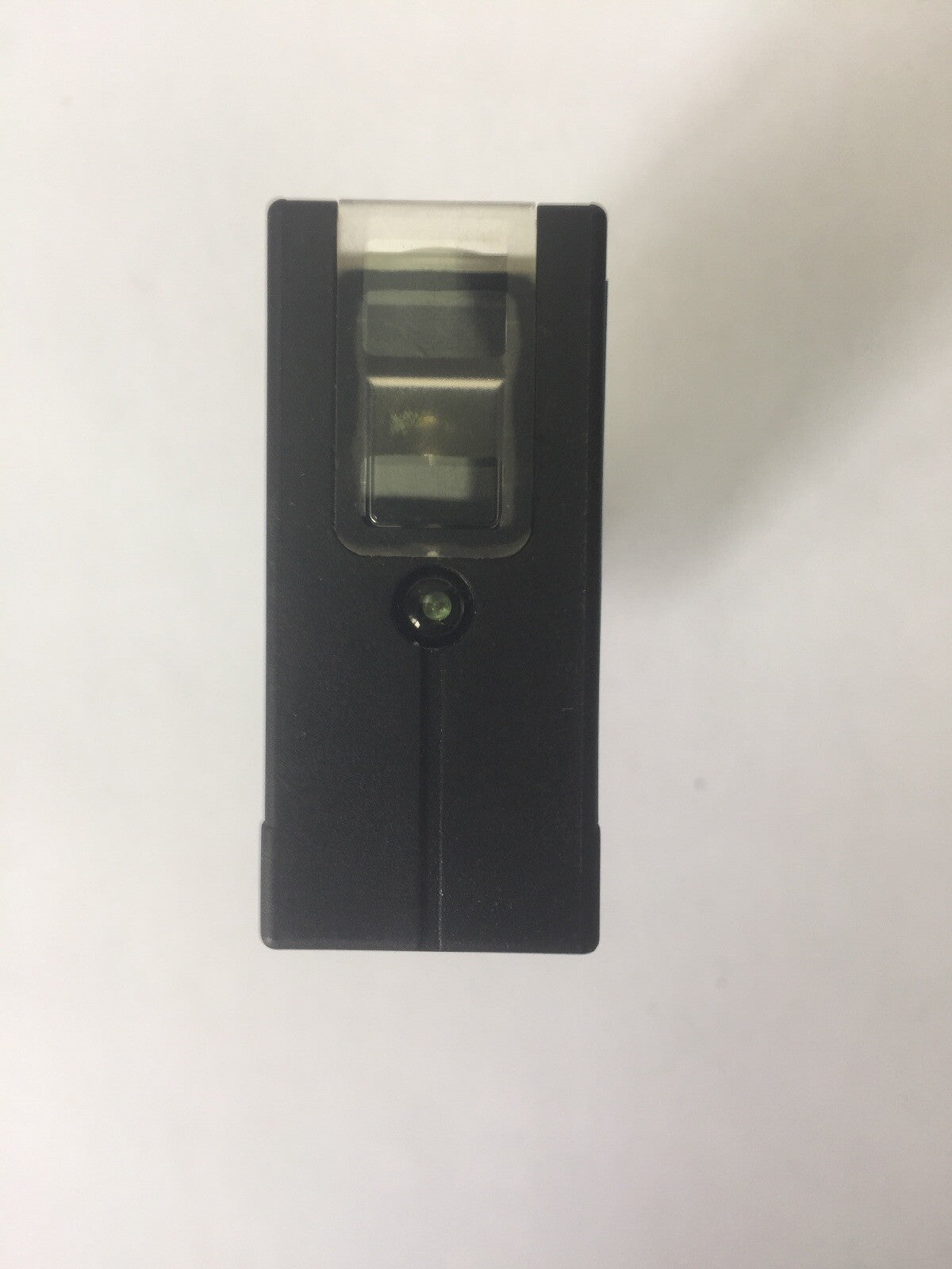 SICK WT27L-2S830A01 PHOTOELECTRIC PROXIMITY SWITCH UC 24...240V 4