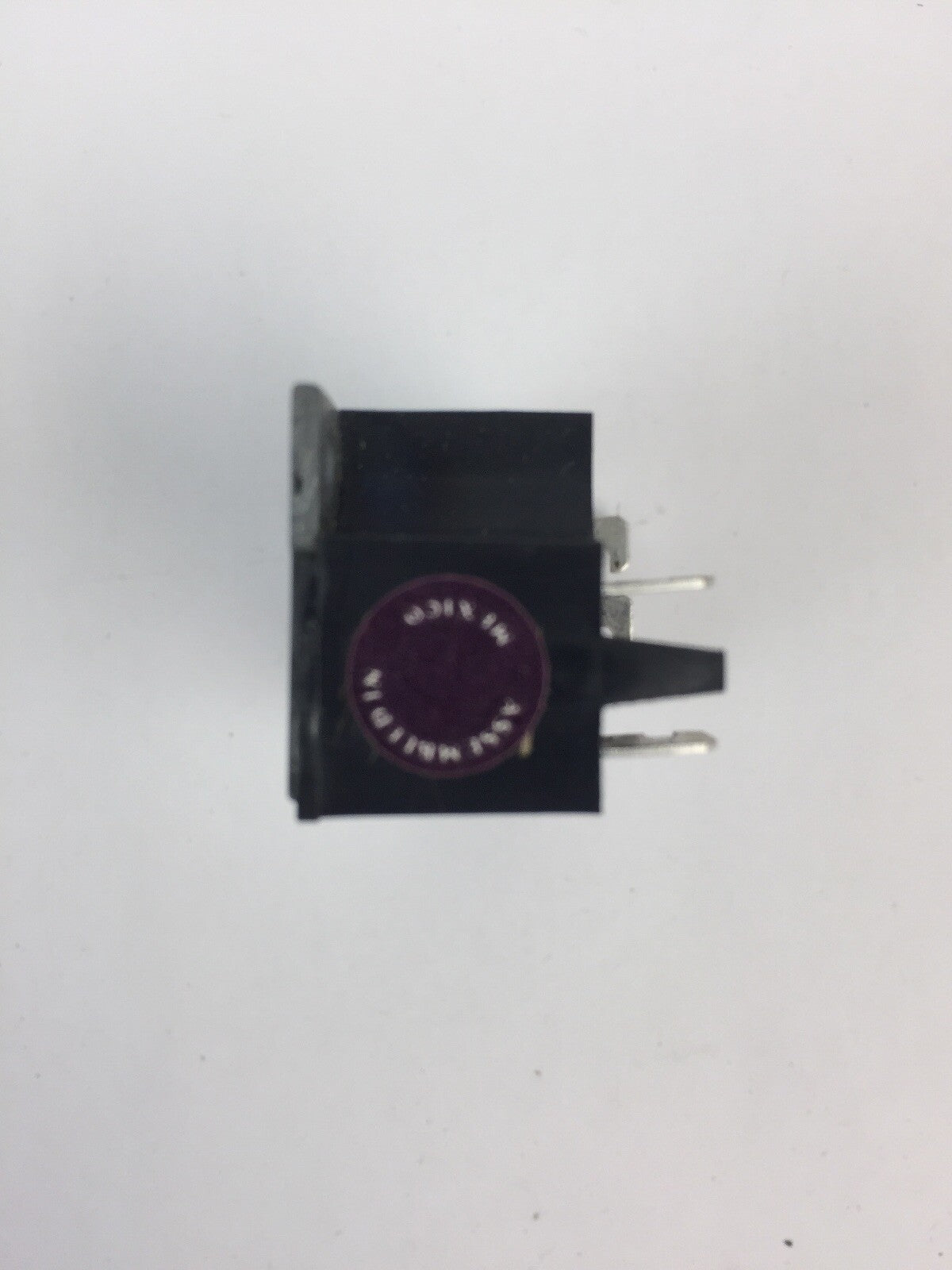 CRYDOM S218 SOLID STATE RELAY INPUT 3.5-8VDC OUTPUT 120VAC 8A4
