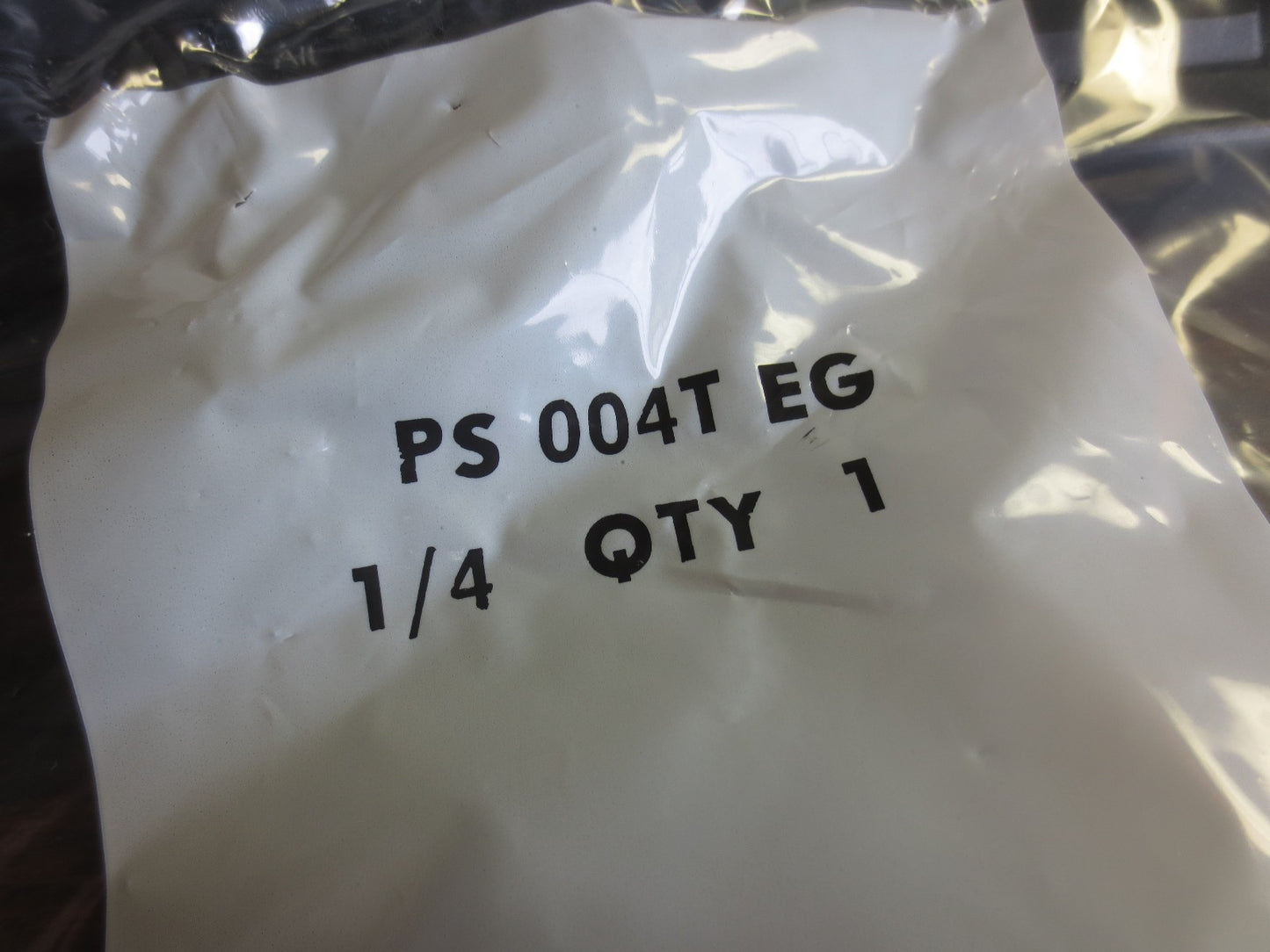 POWER-STRUT CUSH-A-CLAMP PS 004T EG - 1/4" - NEW SURPLUS - EACH3