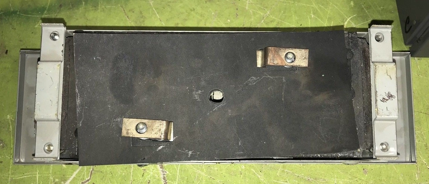 ITE V7B2211LR TWIN PANELBOARD / VACU-BREAK PANEL SWITCH - 250V, 30A, 2-POLE3