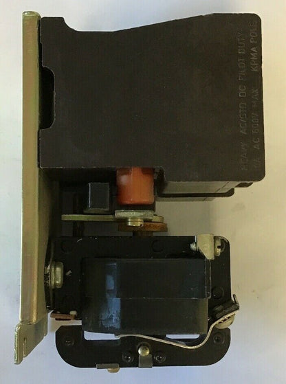 SYLVANIA 5UU3-76 PMA  A.C.RELAY 6 CONT. 120V 60HZ 3N.O./33N.C. 600VAC5