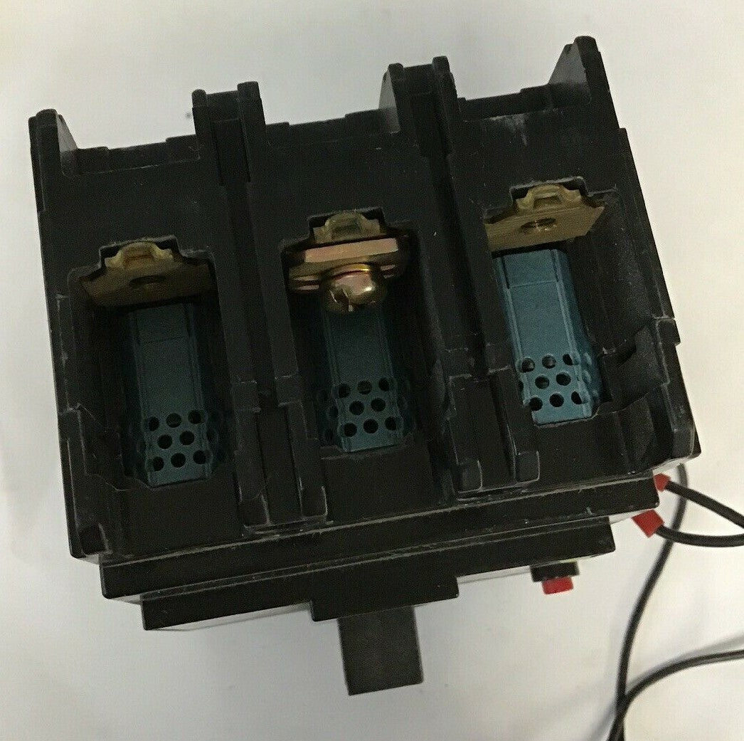 FUJI ELECTRIC SG53R CIRCUIT BREAKER 30AMP 100-200V 25KA 6