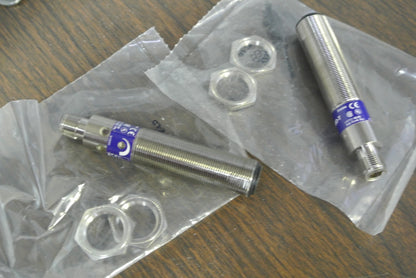 TELEMECANIQUE XU2 M18PP340D PHOTOELECTRIC SENSOR 12...24VDC - NEW SURPLUS0