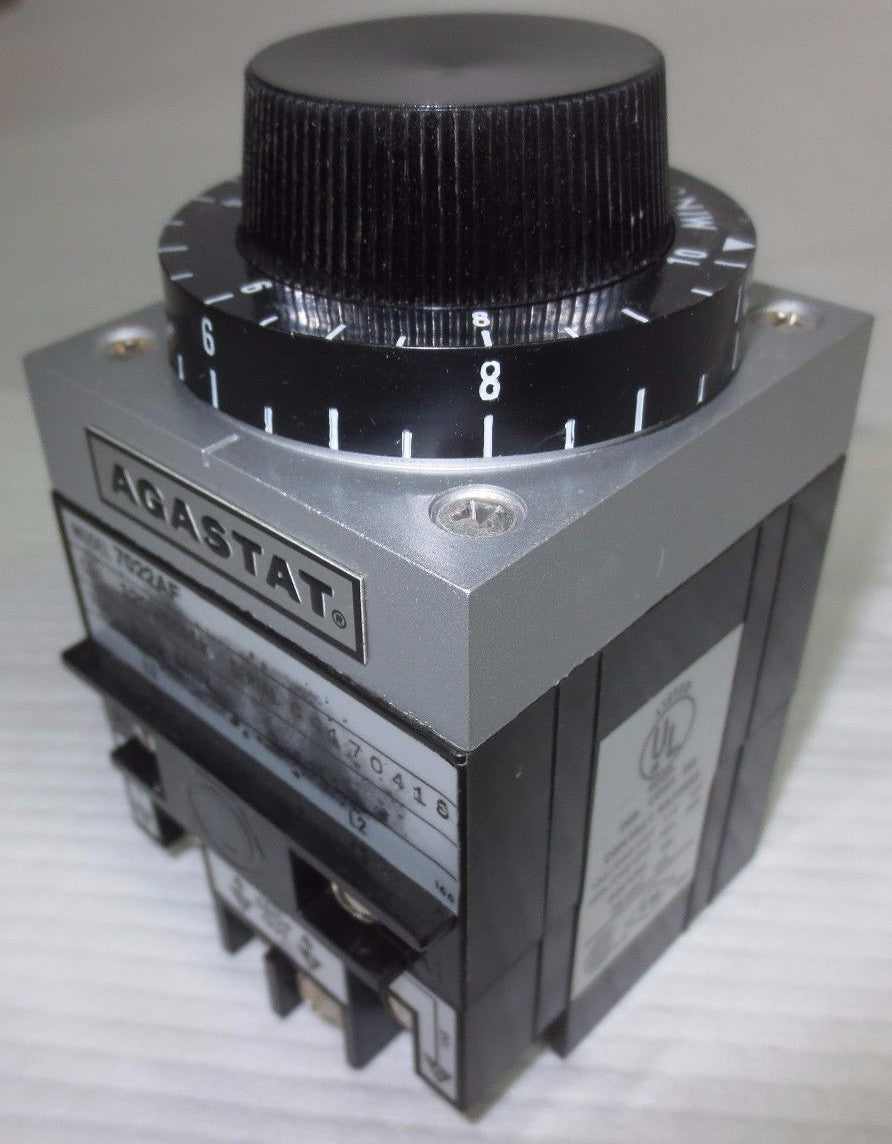 AGASTAT 7022AF TIME DELAY RELAY - 1-10 MINUTES - 120V, 60Hz2