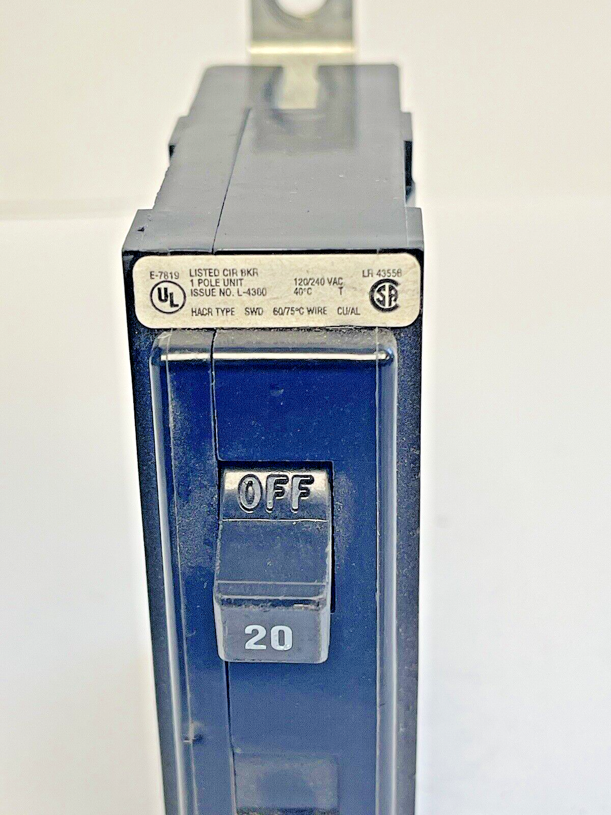 CUTLER-HAMMER WESTINGHOUSE *LOT OF 3* QBHW1020 - 20A/1 POLE/240 VAC/QUICKLAG-NEW2