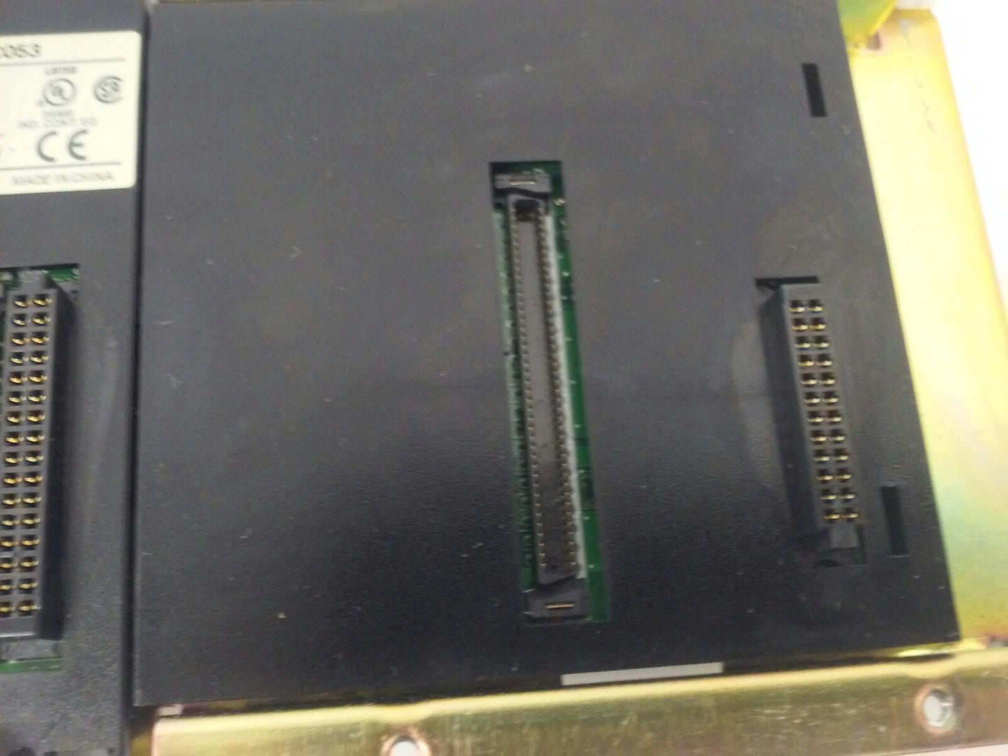 OMRON BASE UNIT CS1W-BC053 , 5 SLOT, CS1W4