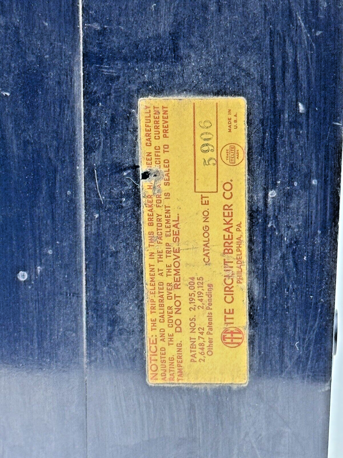 ITE - ET5906 - MOLDED CASE ET-225 FRAME CIRCUIT BREAKER - 200 A, 2 POLE, 600 VAC6