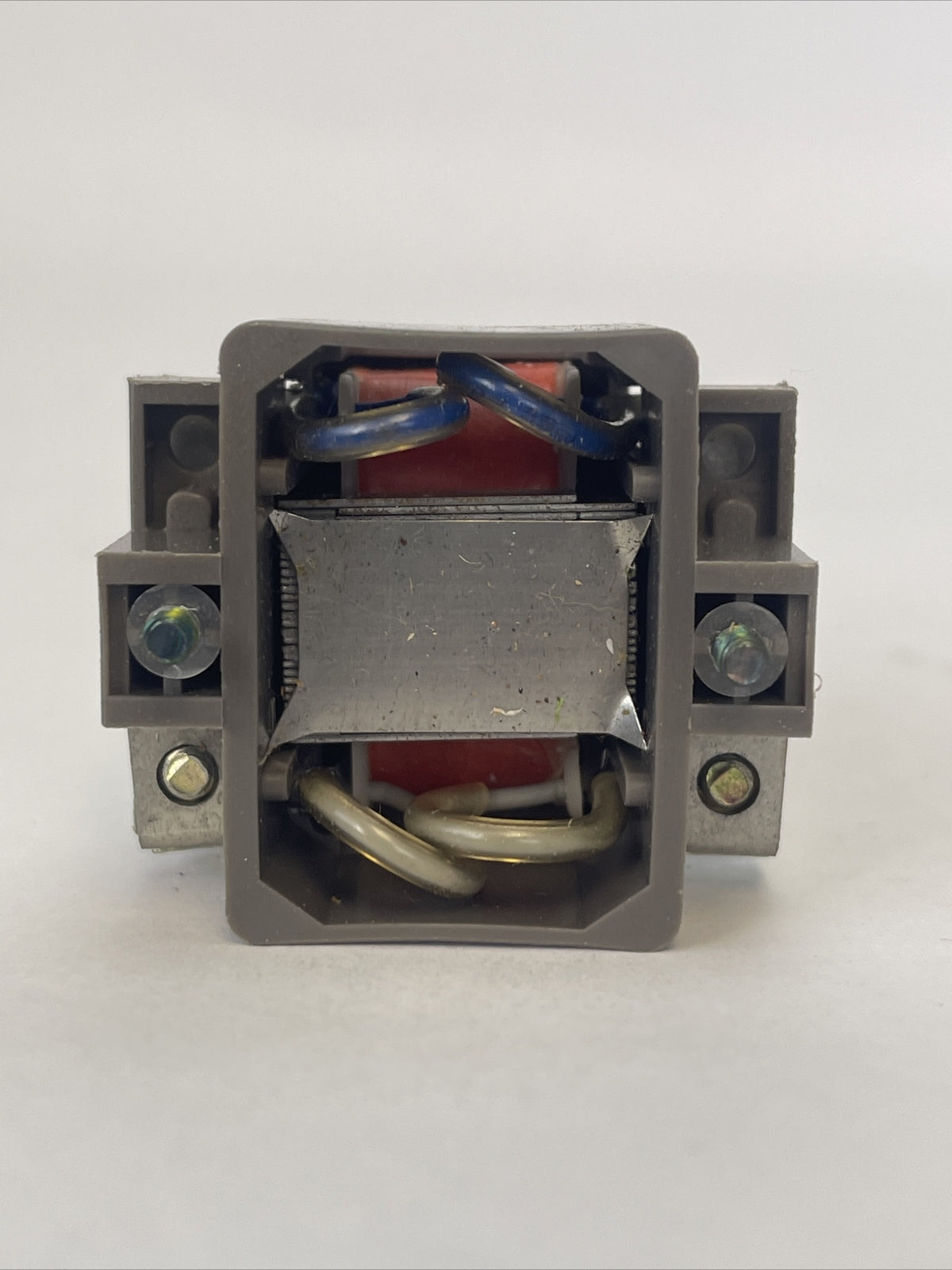 IDEC T2 TRANSFORMER POWER SUPPLY INPUT 240V 50-60HZ NO LOAD 7.5V OUTPUT 1VA5