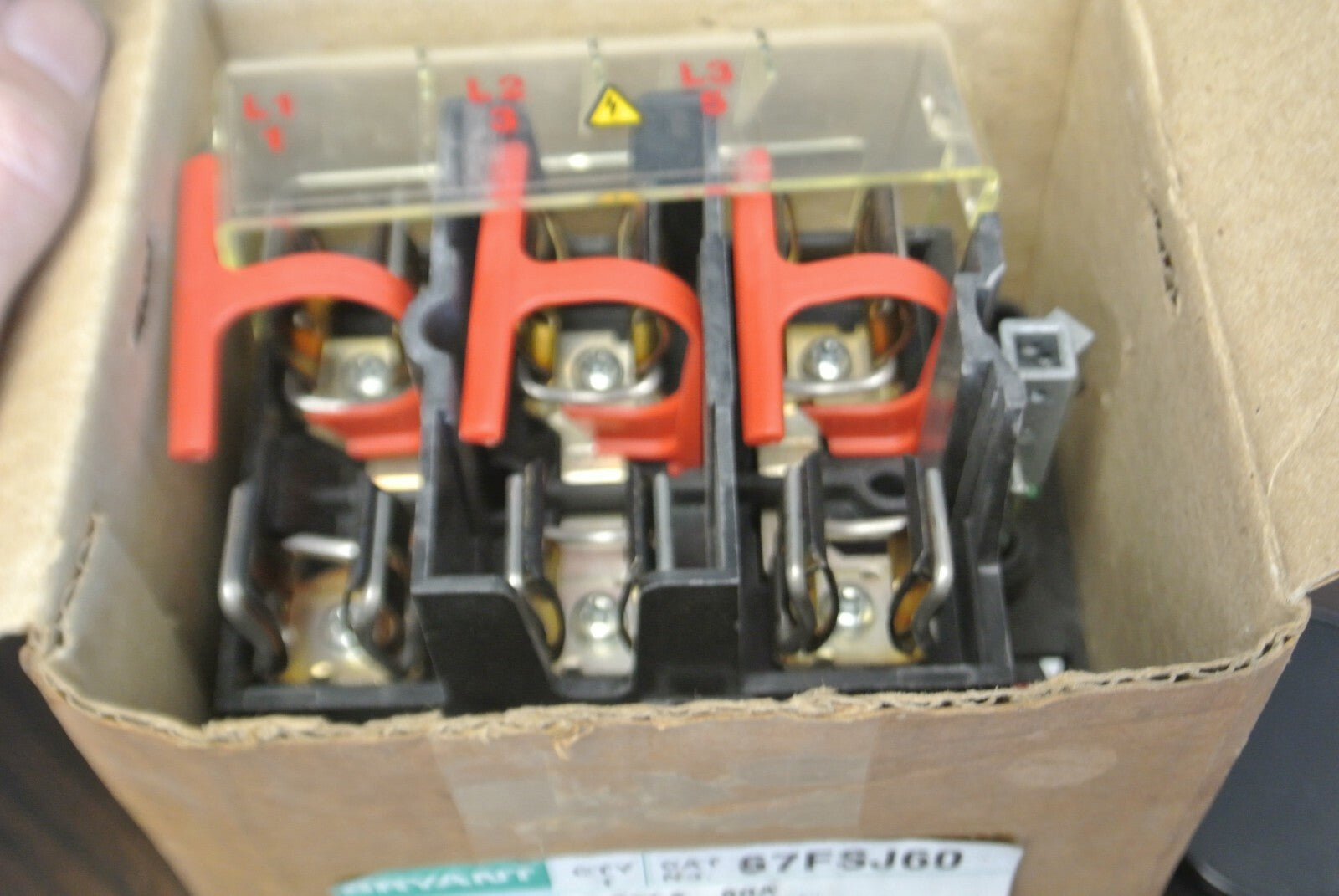 BRYANT 67FSJ60 FUSED DISCONNECT SWITCH / 60A / 3-POLE / TYPE J / NEW SURPLUS2