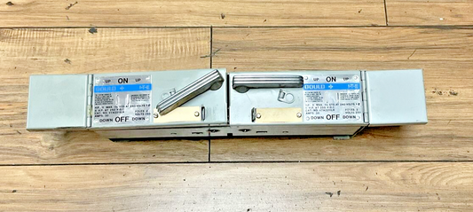 I-T-E V7A2211LR  VACU-BREAK FUSIBLE PANELBOARD SWITCH 250V, 30A0