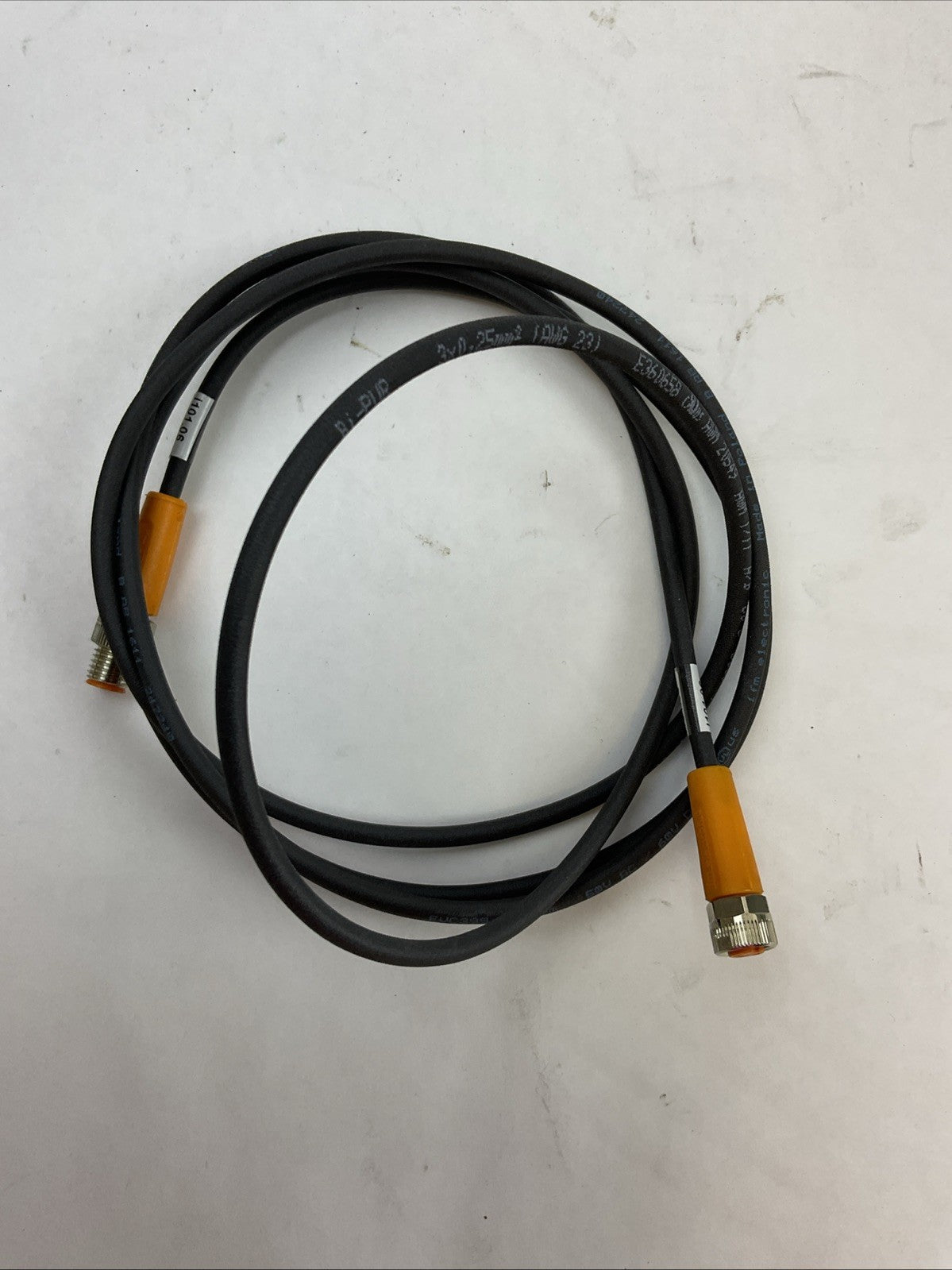 IFM EVC399 CONNECTOR CABLE APPROXIMATELY 5 FEET LONG0