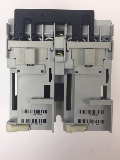 ALLEN BRADLEY 100-C09Z*10 REVERSING CONTACTOR 600VAC 25A COIL 24VDC8