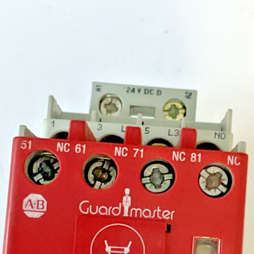 ALLEN BRADLEY 100S-C16DJ14BC CONTACTOR SER.B | 100-C16D*10 W/ 100S-F4