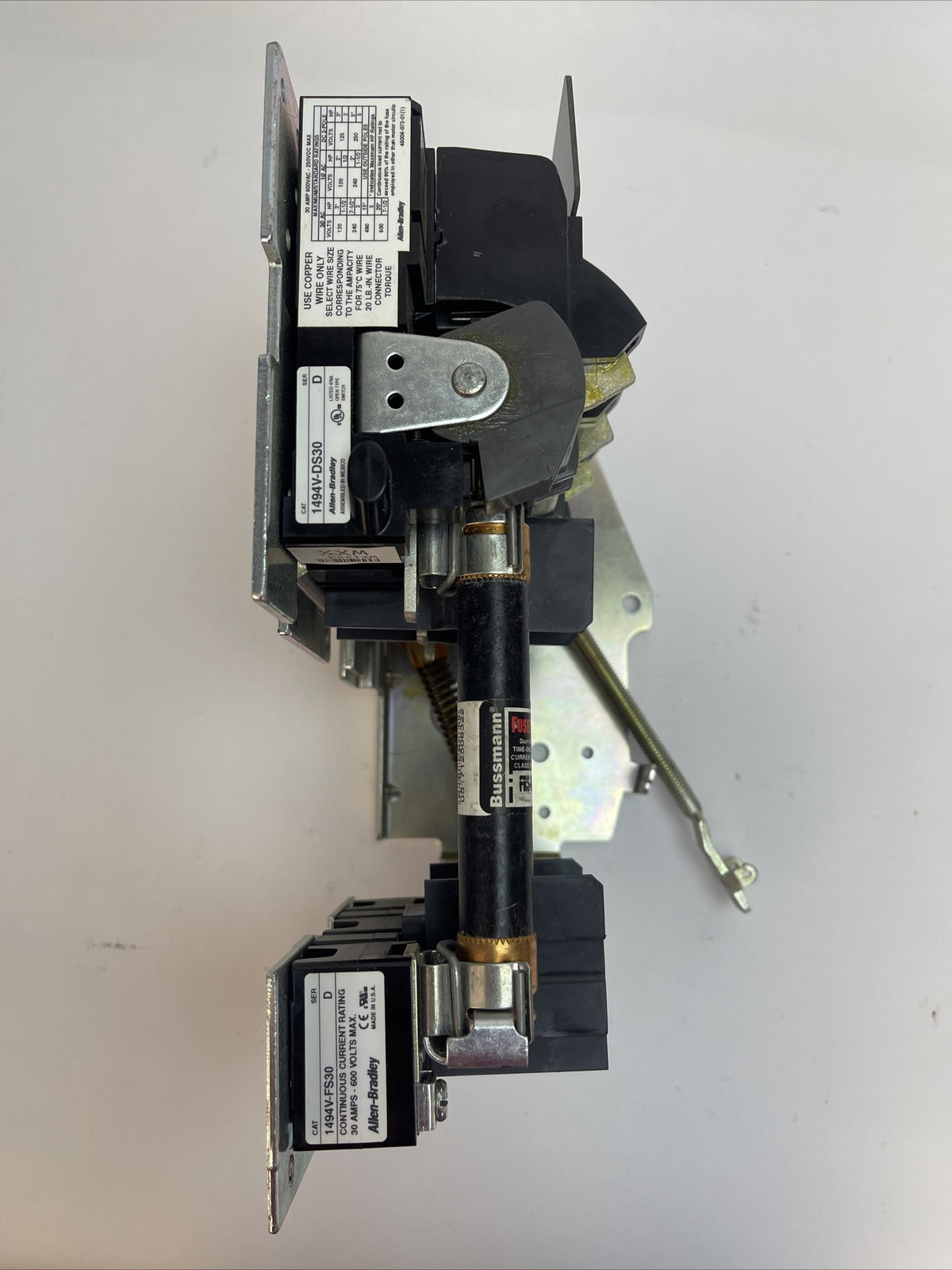 ALLEN BRADLEY 1494V-DS30 FUSIBLE DISCONNECT SWITCH SER D 30A 600VAC 20HP 250VDC5