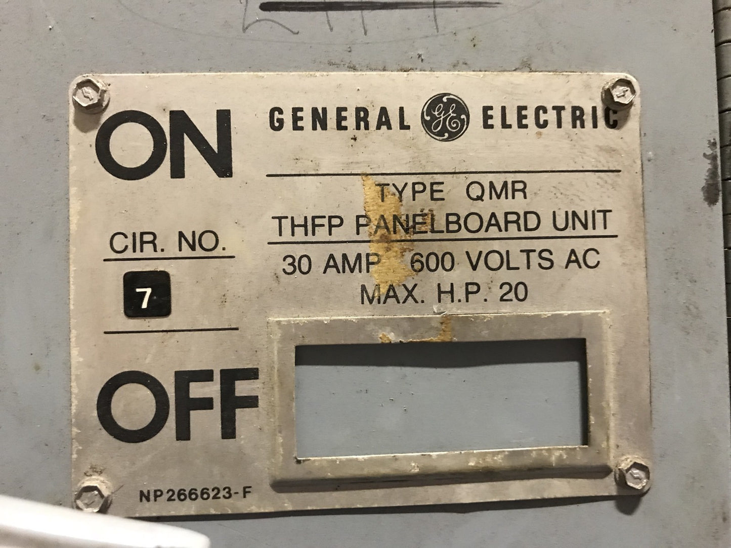 GE General Electric THFP361L 30A, 600VAC TYPE QMR TWIN PANELBOARD SWITCH1