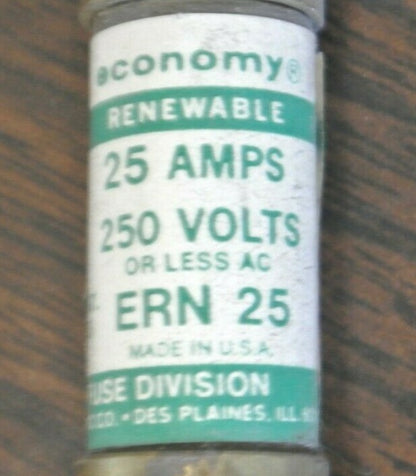 LOT of 9 / ECONOMY ERN25 RENEWABLE FUSE / 25A / 250V / NEW SURPLUS / ERN 251