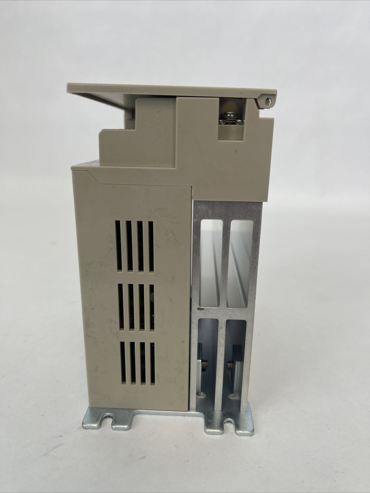 OMRON G3PX-220EUN POWER CONTROLLER LOAD: 100/110VAC 200/220VAC 20A INPUT 5-24VDC1