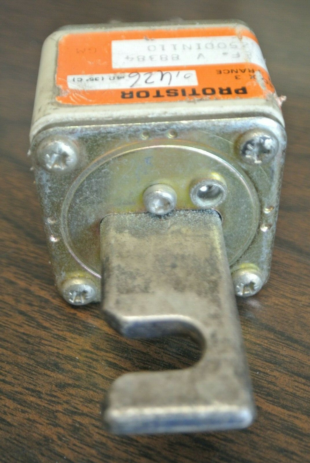 FERRAZ V88384 PROTISTOR / FUSE / 250A / 600VAC / 6000C3URG31ESP250DIN1105