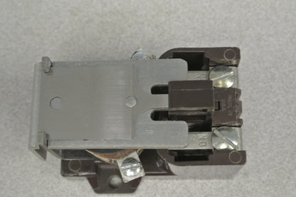 CUTLER-HAMMER 9575H2521-110 TYPE AA RELAY 48VDC 2 N.O. / 9675H2521A NEW SURPLUS3