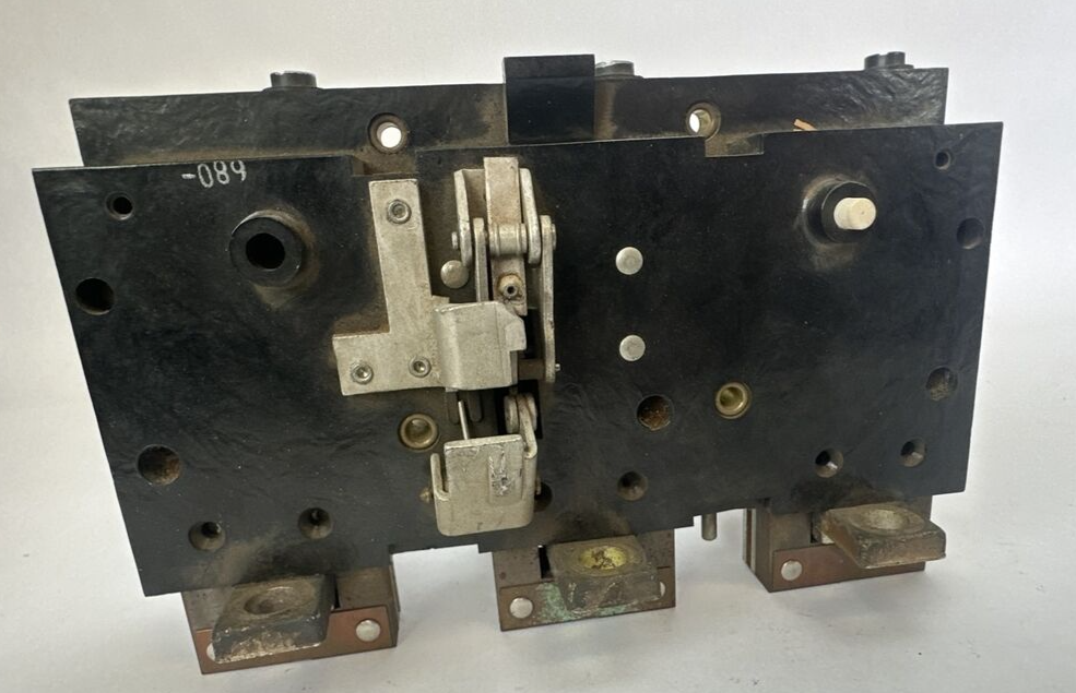 GE TKMA3T1200 TRIP UNIT 1200A 3POLE5