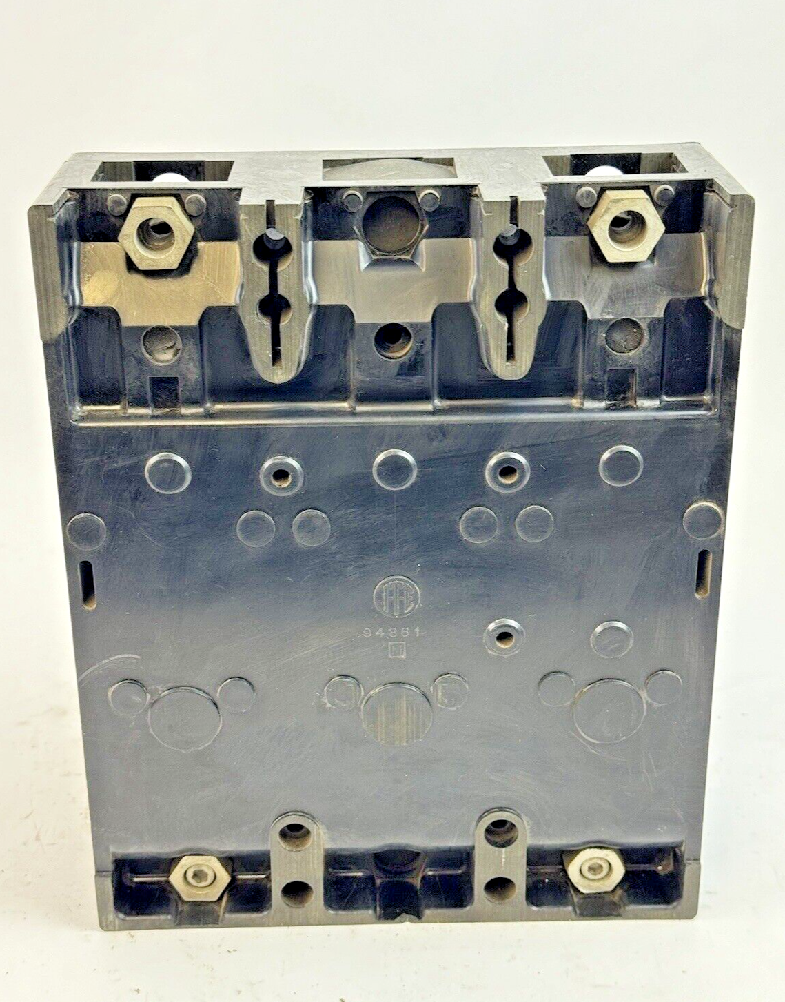 ITE - ET5905 - MOLDED CASE ET-225 CIRCUIT BREAKER - 175 A, 2 POLE, 600 VAC4