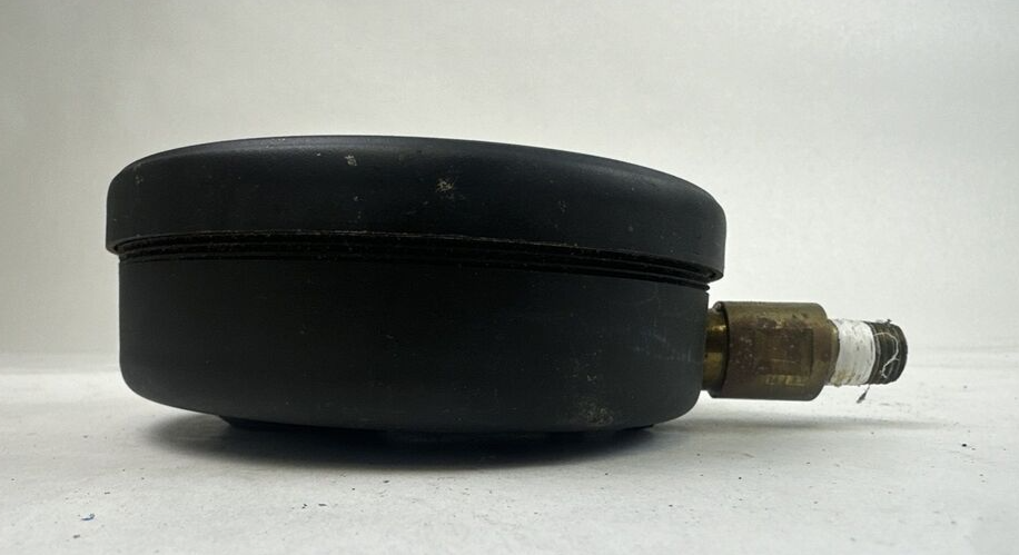 FLOW CONDITIONING CORP HI-200 (-14.7)-200PSI (-34)-460FEET H20 HYDRONIC INDICATO4