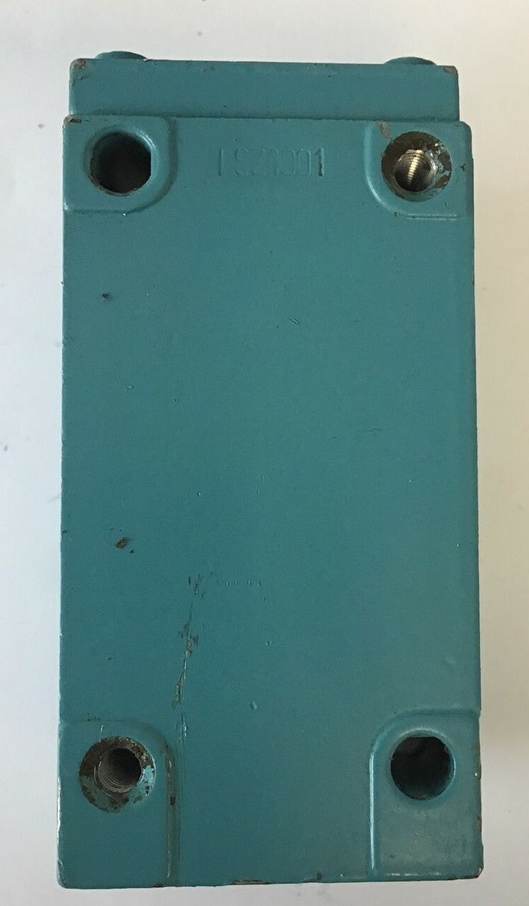 MICRO SWITCH LSJ1A-7N LIMIT SWITCH 600VAC 10A3