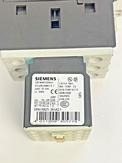 SIEMENS - 3RT1024-3B..0 & 3RH1921-2HA31 & 3RT1926-1BB00 W/ 24VDC COIL5