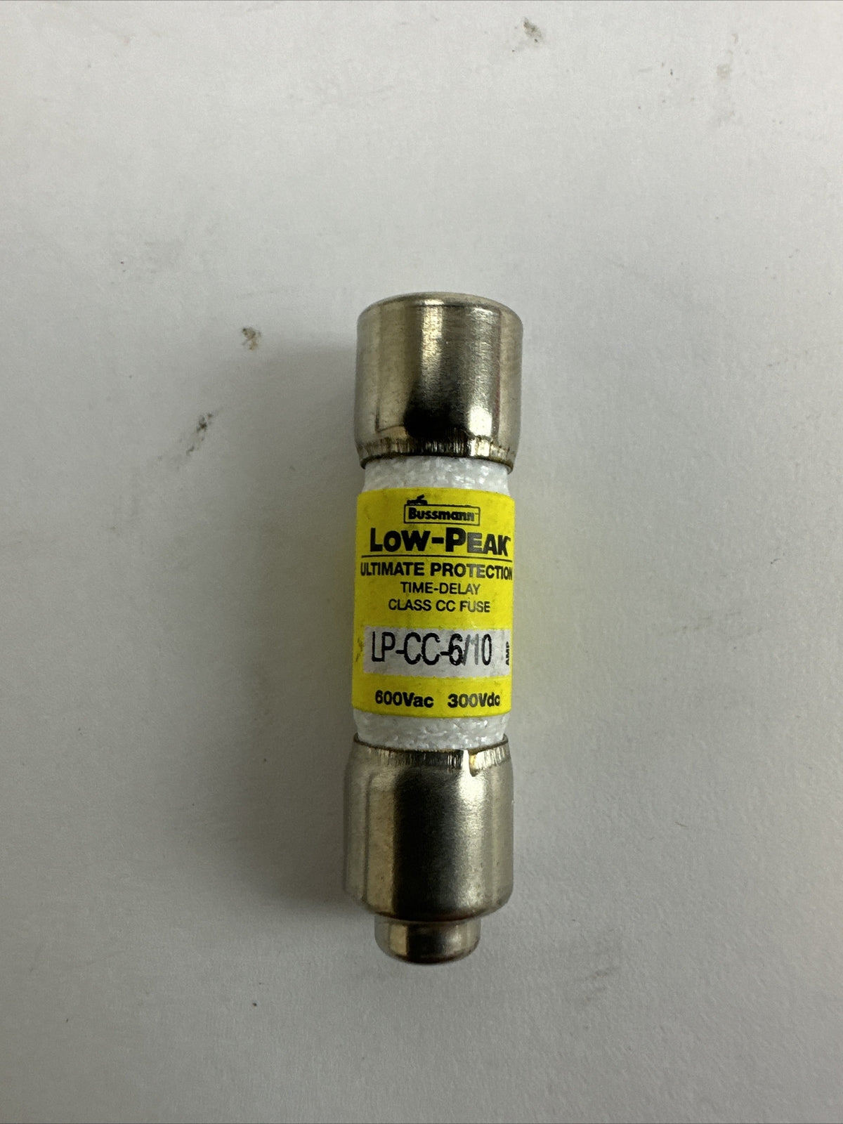 BUSSMANN LP-CC-6/10 600VAC 300VDC 6/10AMP LOW-PEAK TIME DELAY FUSE (LOT OF 5)1