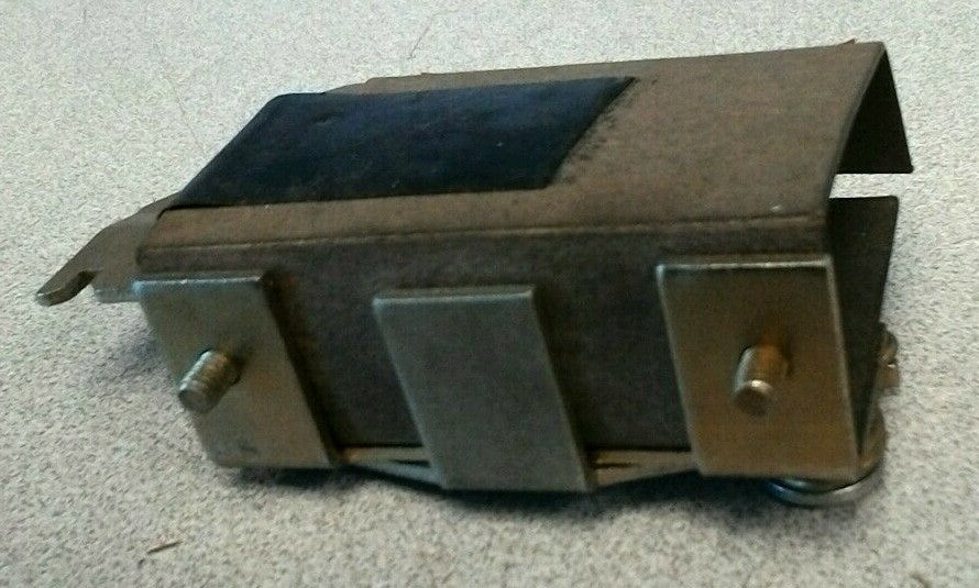 SQUARE D EK-306-1 / ELECTRICAL INTERLOCK FOR 60A SWITCHES / NEW SURPLUS2