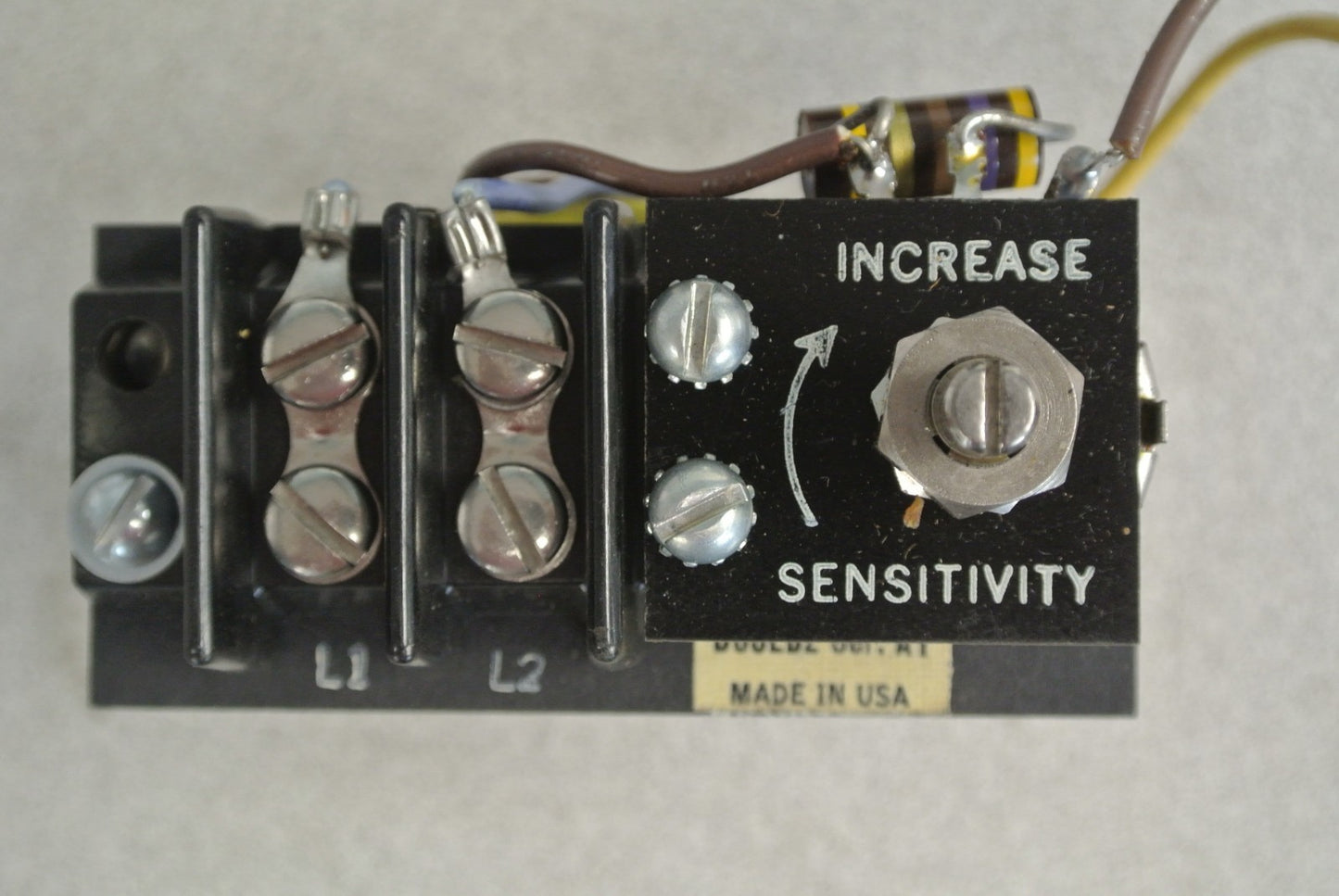 CUTLER-HAMMER D60LB2 AC LOAD RELAY / NEW SURPLUS2