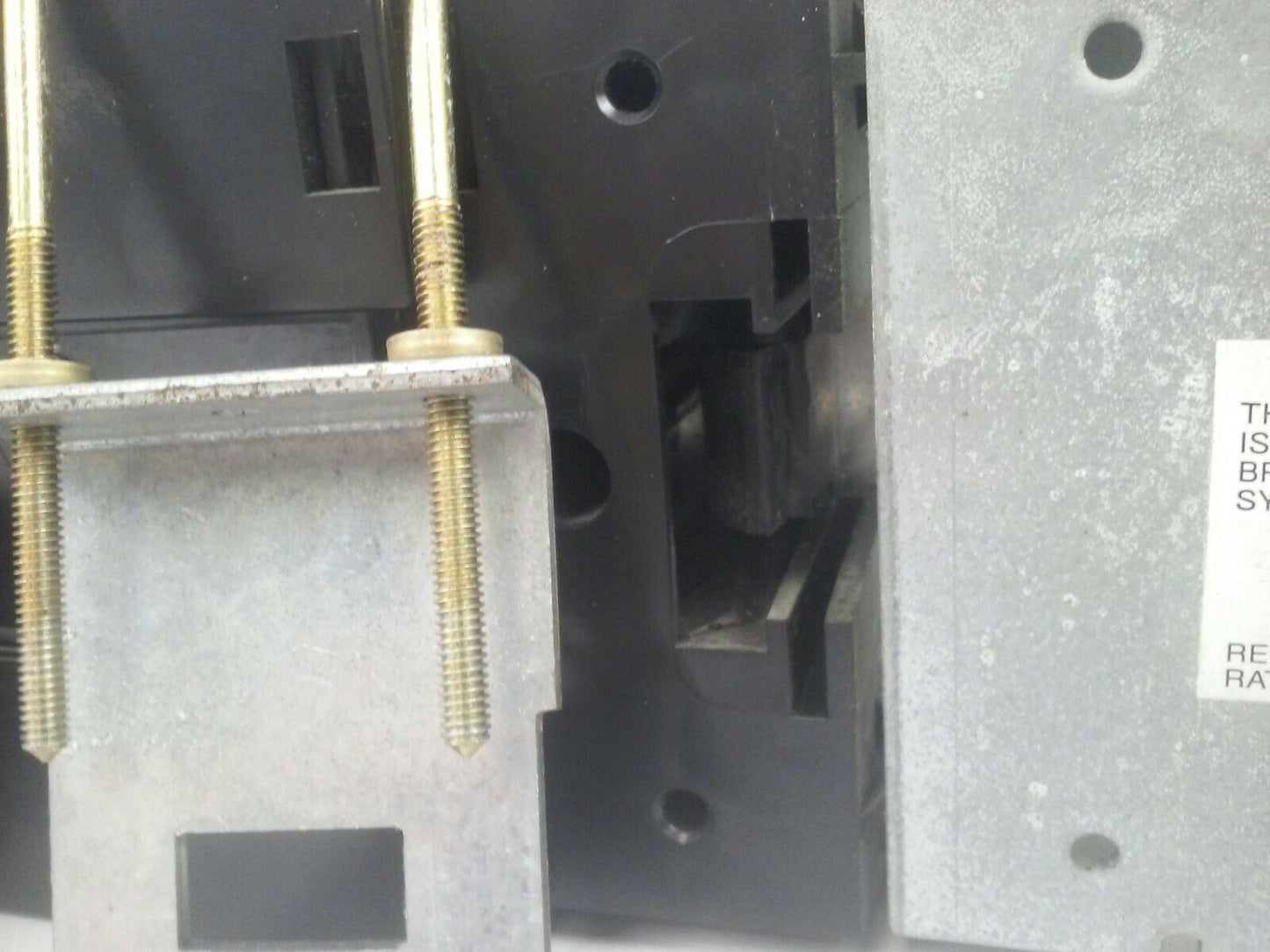 GENERAL ELECTRIC AMC4SE MOD. 1  SPECTRA SER. CIRCUIT BREAKER MODULE 300A 600V 4P3