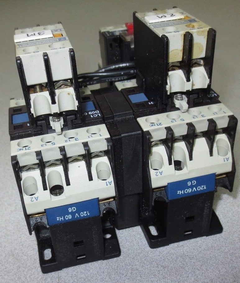 TELEMECANIQUE LC1 D09 1 CONTACTOR (2) + LA1 DN 20 (2) + LR2 D13 TIMER7